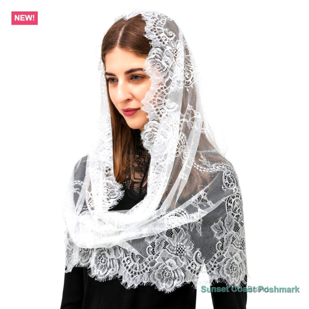 Chantilly Lace Infinity Mantilla Veil for Bridal Worship